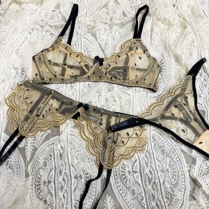 Ins européens et américains - Style Lingerie sexy. Ultra - mince plus - Taille de la lingerie érotique en dentelle. L\'ensemble de soutien-gorge qui fait que de gros seins apparaissent plus petits et empêche l\'agitation (trois - set...