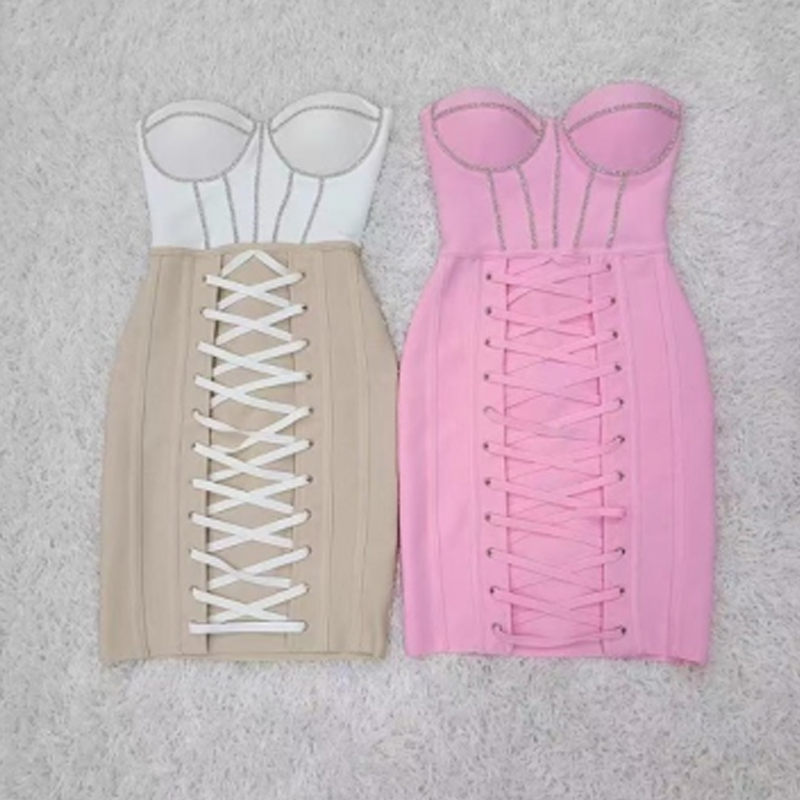 Robe de bandage enveloppant de la hanche à percer