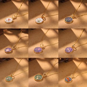 Ensemble de bijoux floraux en métal