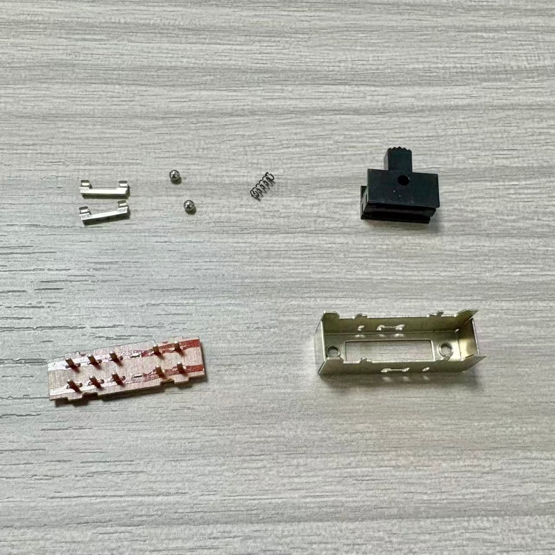 De la matière première au produit fini : le\\ \