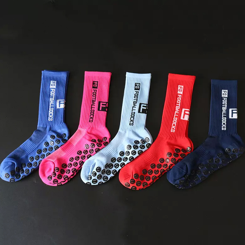 1670036699.jpg Sport football socks soccer socks with custom designs.jpg
